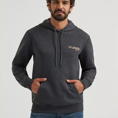 This Wrangler®️ logo hoodie is made of a comfy cotton blend for optimum